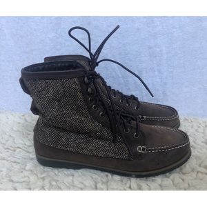 Bass Tweed Millie Lace Up Boots